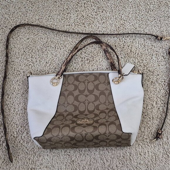 New Authentic Coach Kacey Satchel In Signature Canvas - Picture 2 of 5